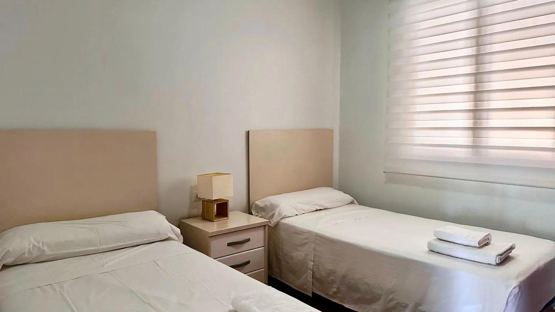 Genial Piso En Salobrena Parking Incluido Y Wifi Apartment