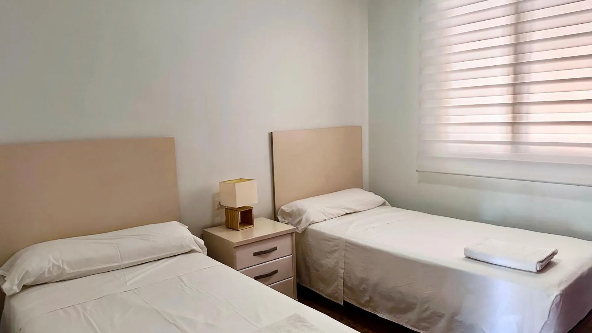 Genial Piso En Salobrena Parking Incluido Y Wifi Apartment